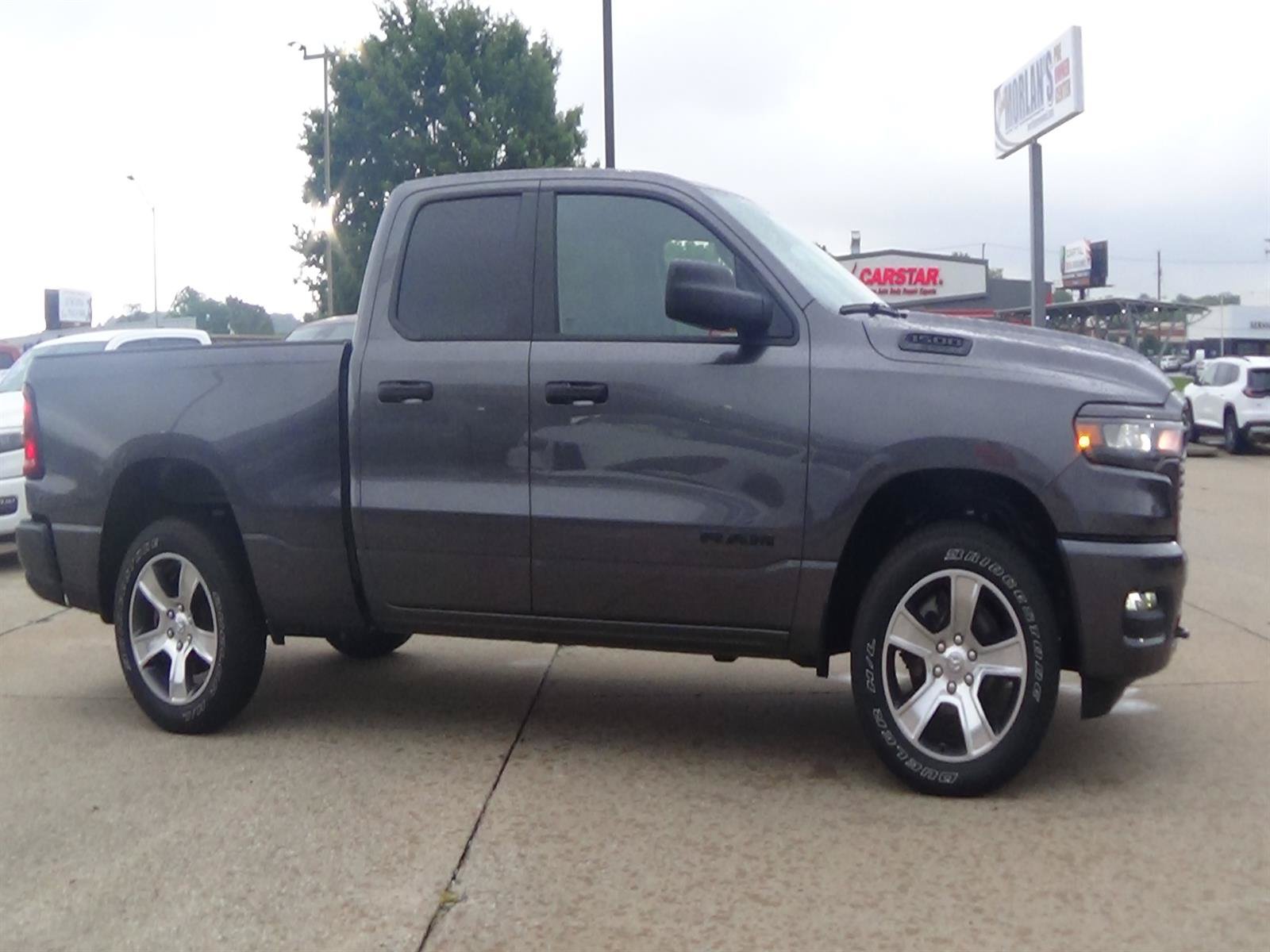 Used 2025 RAM 1500 Tradesman AWD/4WD image 5