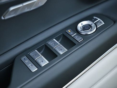 New 2026 Genesis GV80 2.5T Advanced image 20