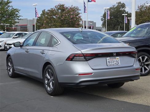 Used 2023 Honda Accord EX image 6