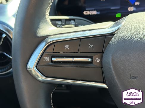 Used 2024 Chevrolet Equinox EV LT w/ LPO, Blackout Package AWD/4WD image 14