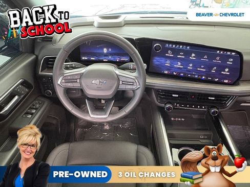 Used 2025 Chevrolet Tahoe Z71 AWD/4WD image 16