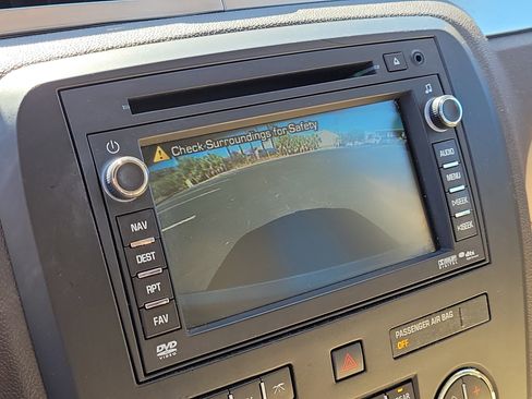 Used 2010 Buick Enclave CXL w/ Trailering Provision Package image 26