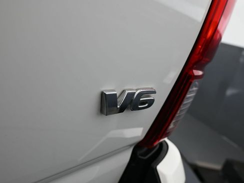 Used 2022 Toyota Tacoma SR image 27