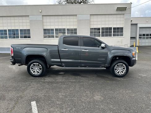 Used 2016 GMC Canyon SLT image 8