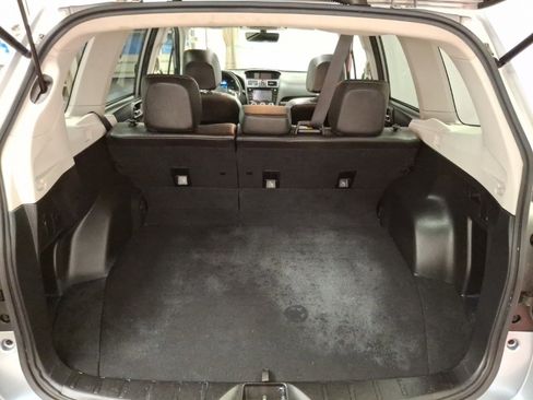 Used 2017 Subaru Forester 2.5i Limited image 9