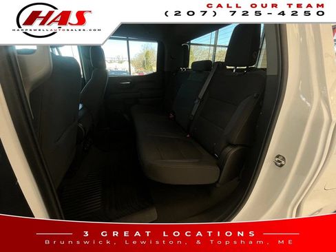 Used 2021 Chevrolet Silverado 1500 LT AWD/4WD image 11