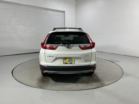 Used 2018 Honda CR-V Touring image 31