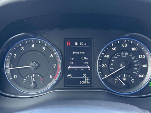 Used 2023 Hyundai Kona SEL AWD/4WD image 35