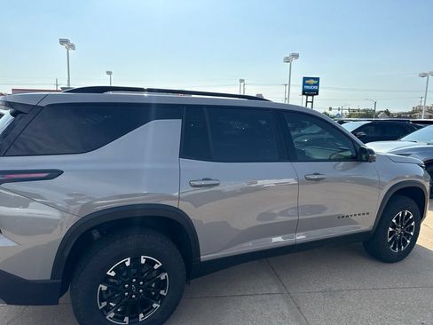 Used 2026 Chevrolet Traverse Z71 w/ Driver Confidence Package AWD/4WD image 5