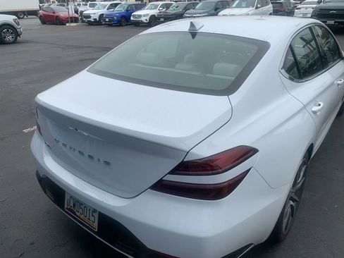 Used 2025 Genesis G70 2.5T RWD image 6