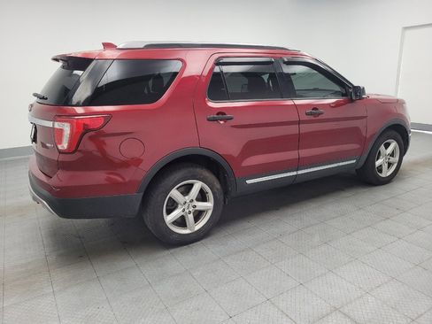 Used 2016 Ford Explorer XLT w/ Equipment Group 201A AWD/4WD image 10