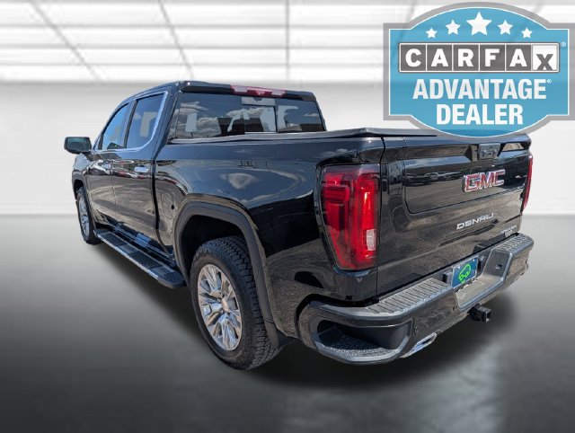 Used 2024 GMC Sierra 1500 Denali w/ Technology Package AWD/4WD image 2