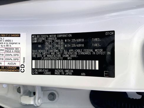 Used 2025 Lexus NX 250 FWD w/ Towing Package (2000 Lbs) image 29