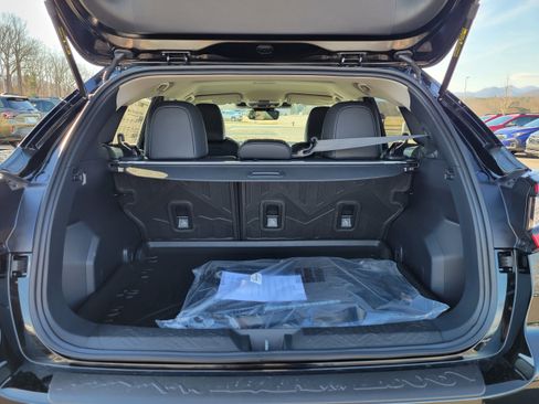 New 2026 Subaru Crosstrek 2.5i Limited w/ Crosstrek Mirror Package image 12