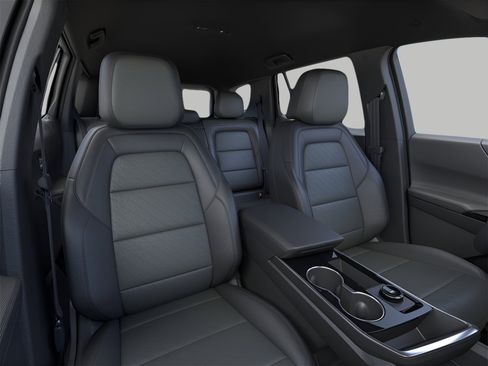 New 2026 Chevrolet Equinox LT w/ Convenience Package II AWD/4WD image 16