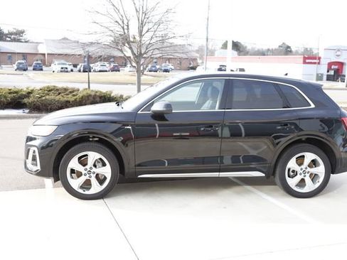 Used 2023 Audi Q5 2.0T Premium Plus w/ Premium Plus Package image 8