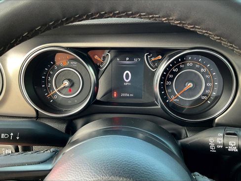 Used 2023 Jeep Wrangler Sport S image 20