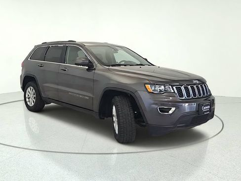Used 2021 Jeep Grand Cherokee Laredo RWD image 8