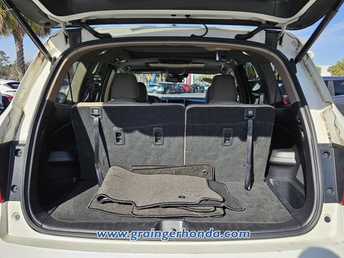 Used 2016 Honda Pilot Elite image 13