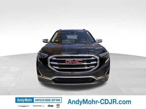 Used 2019 GMC Terrain SLT FWD image 2