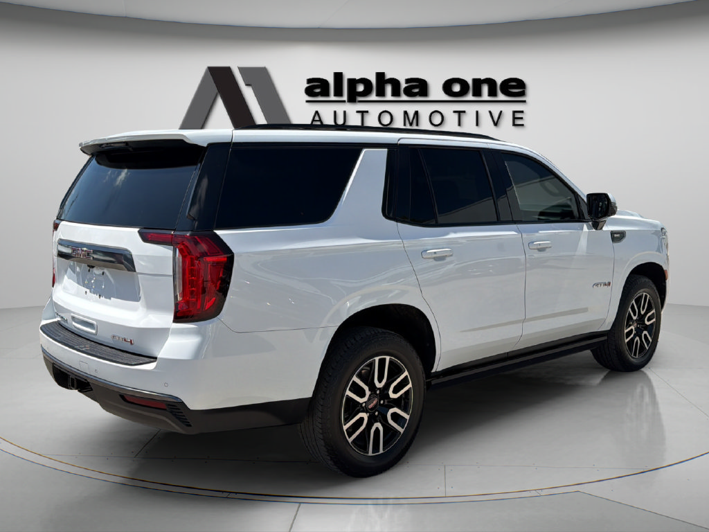 Used 2023 GMC Yukon AT4 w/ AT4 Premium Package AWD/4WD image 5
