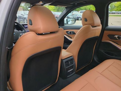 Used 2024 BMW 330i xDrive Sedan w/ Convenience Package image 20