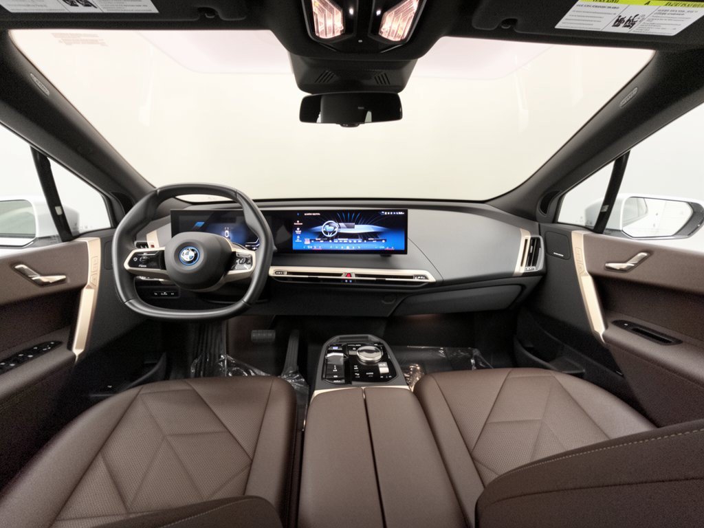 Certified 2024 BMW iX xDrive50 w/ Sport Package AWD/4WD image 17