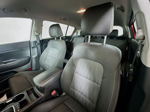Used 2020 Kia Sportage LX AWD/4WD image 19