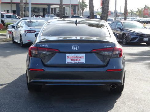 Used 2024 Honda Civic Sport image 14