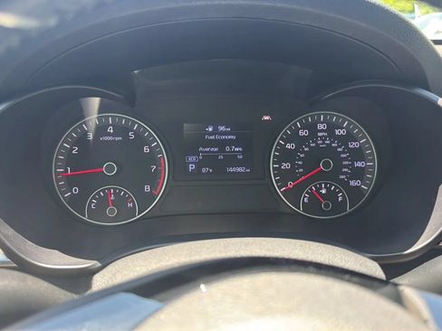 Used 2020 Kia Optima S FWD image 12