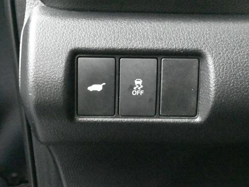 Used 2025 Honda Pilot EX-L image 16