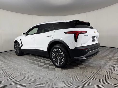 Used 2024 Chevrolet Blazer EV LT AWD/4WD image 10