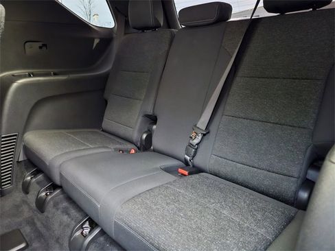 Used 2024 Chevrolet Traverse LT w/ Enhanced Driving Package image 10