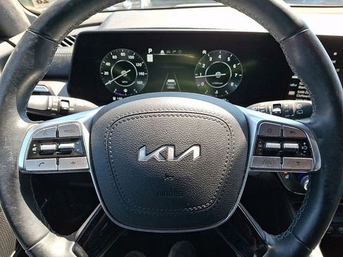 Used 2023 Kia Telluride SX Prestige X-Pro image 23