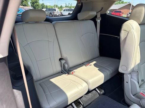 Used 2020 Buick Enclave Essence FWD image 26