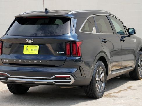 Used 2021 Kia Sorento S FWD image 51