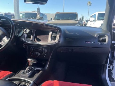 Used 2022 Dodge Charger Scat Pack RWD image 8