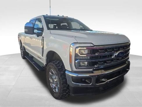 Used 2023 Ford F250 King Ranch AWD/4WD image 3