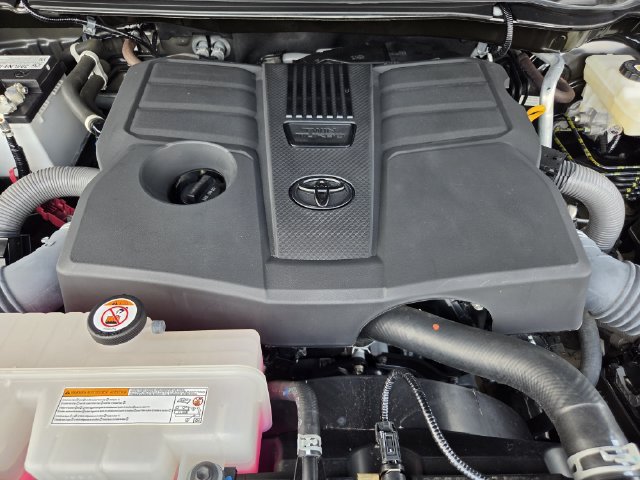 Used 2024 Toyota Tundra SR5 w/ SR5 Premium Package RWD image 24