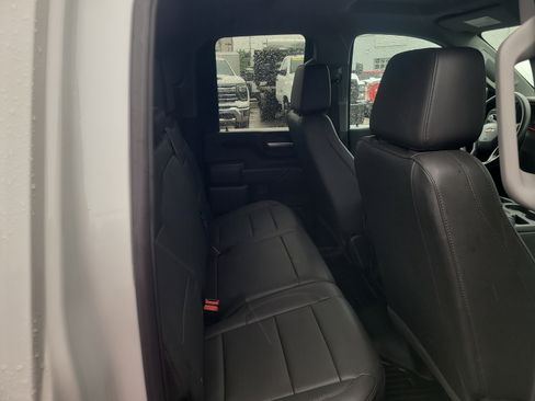 Used 2025 Chevrolet Silverado 3500 W/T w/ WT Convenience Package AWD/4WD image 10