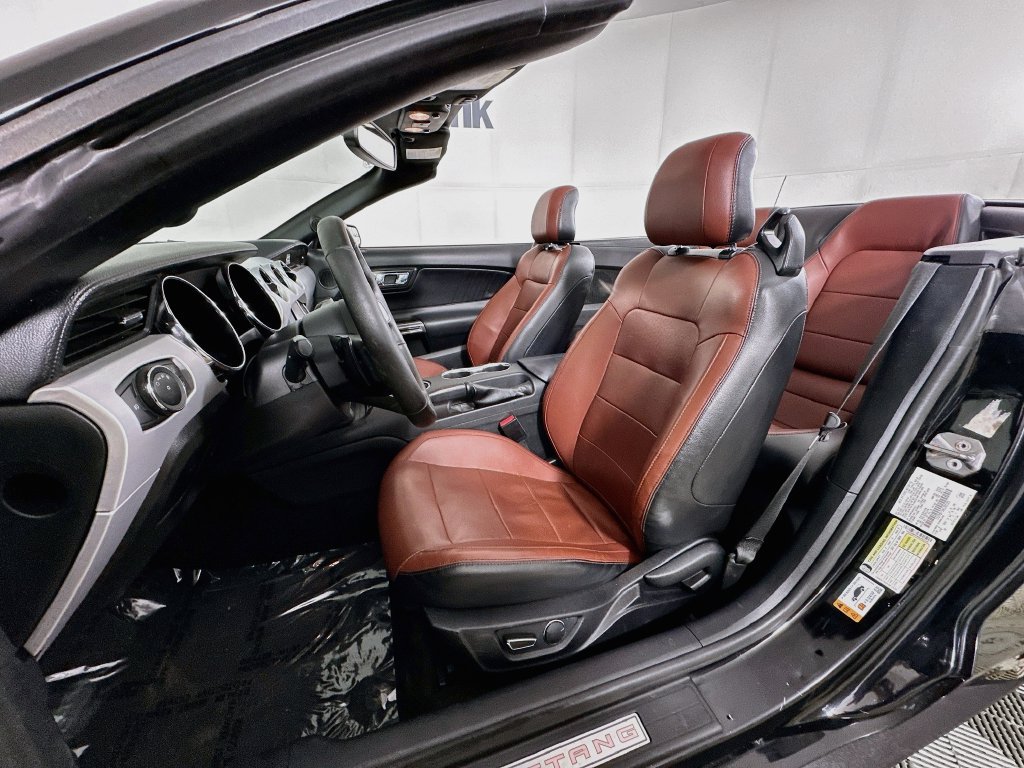 Used 2017 Ford Mustang GT Premium RWD image 25