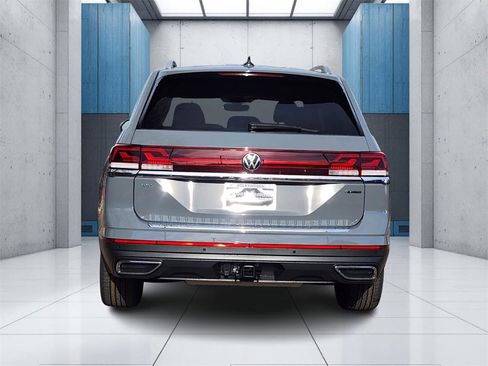 New 2026 Volkswagen Atlas SEL image 25