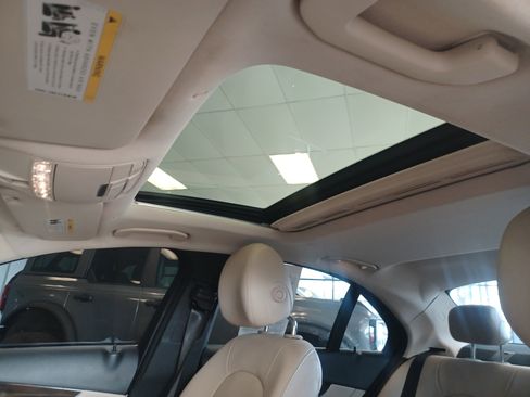 Used 2020 Mercedes-Benz C 300 Sedan image 18