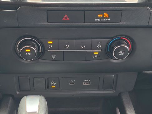 Used 2022 Nissan Frontier S w/ Technology Package RWD image 14