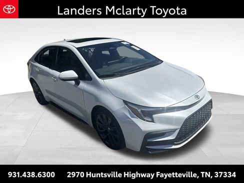 Used 2023 Toyota Corolla XSE FWD image 1