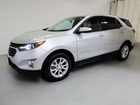Used 2019 Chevrolet Equinox LT FWD image 15