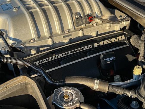 Used 2023 Dodge Challenger SRT Hellcat RWD image 37