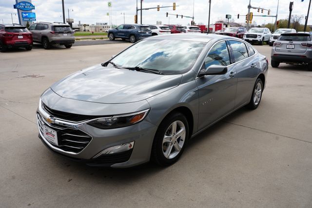 Used 2025 Chevrolet Malibu LS w/ Driver Confidence Package FWD image 29