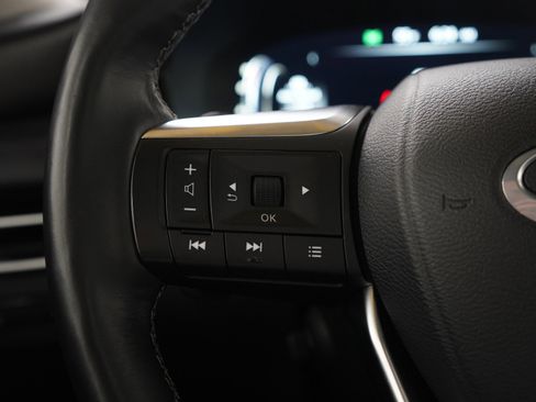 Used 2024 INFINITI QX60 Sensory image 29