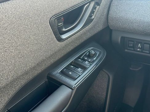 New 2026 Subaru Outback Limited AWD/4WD image 8